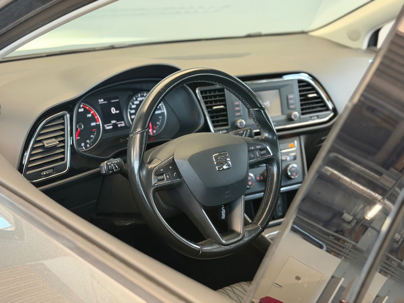 SEAT Leon vaihtoauto