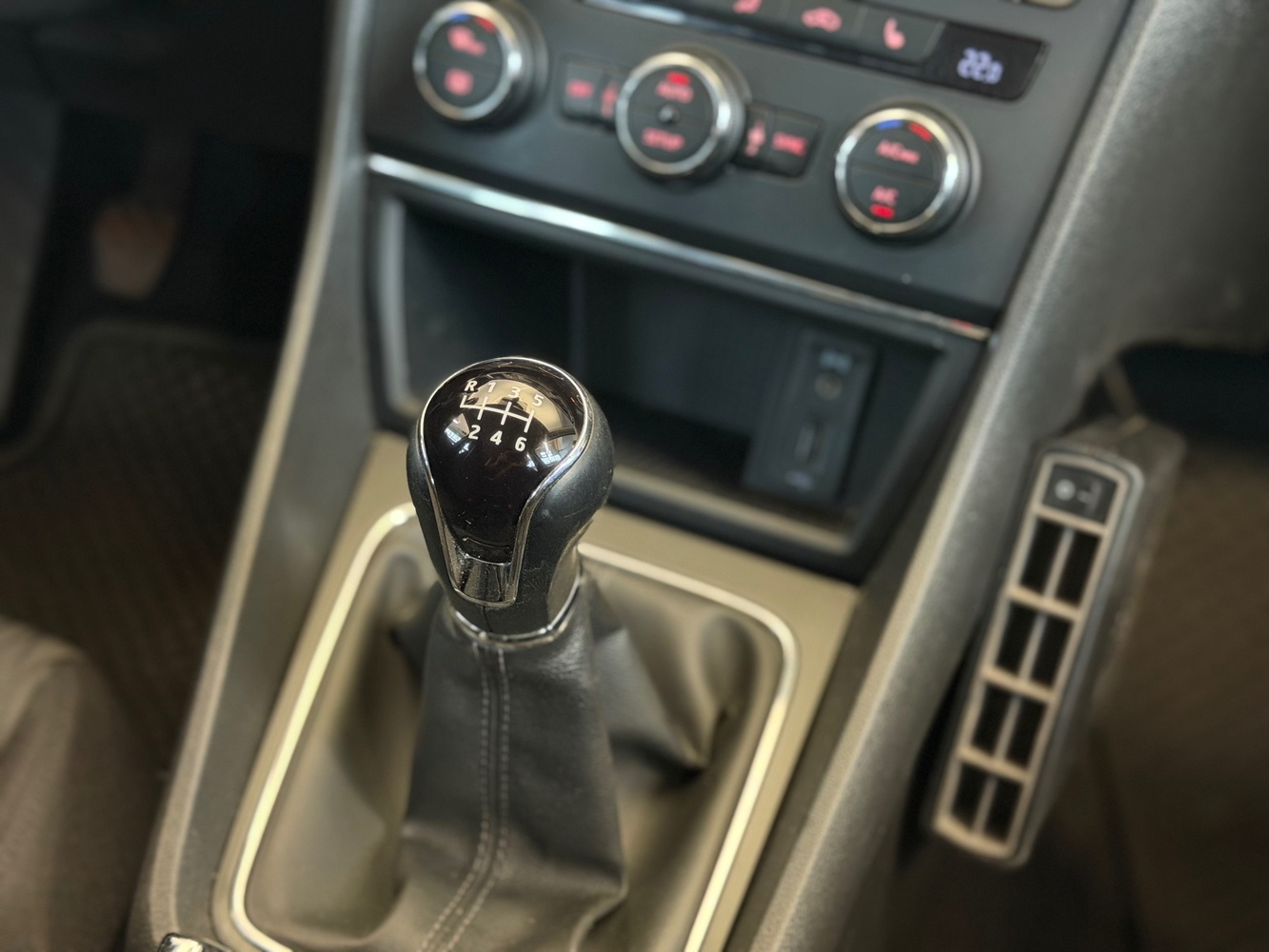 SEAT Leon vaihtoauto