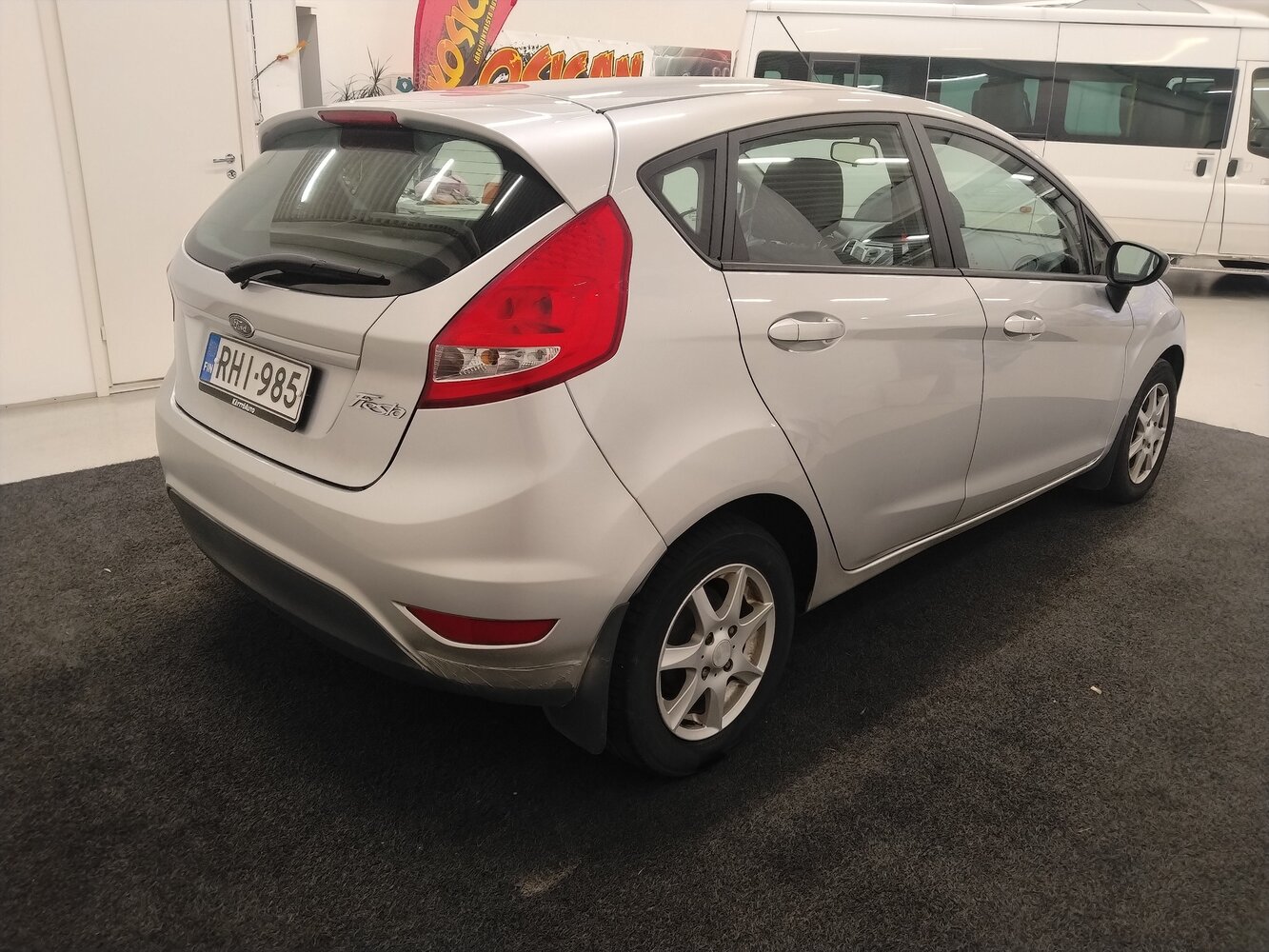 Ford Fiesta vaihtoauto