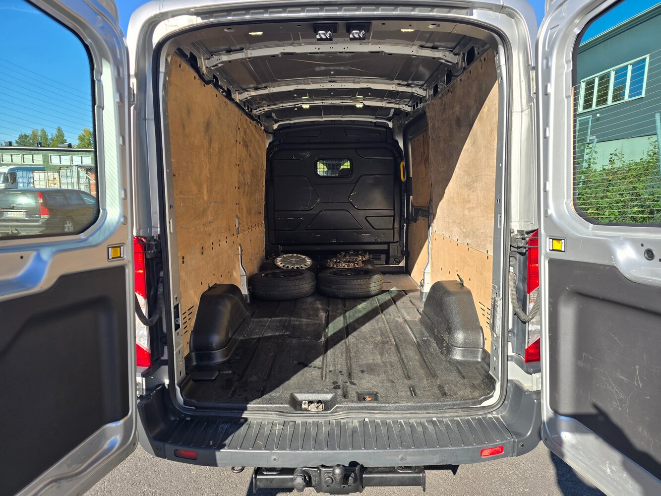Ford Transit vaihtoauto