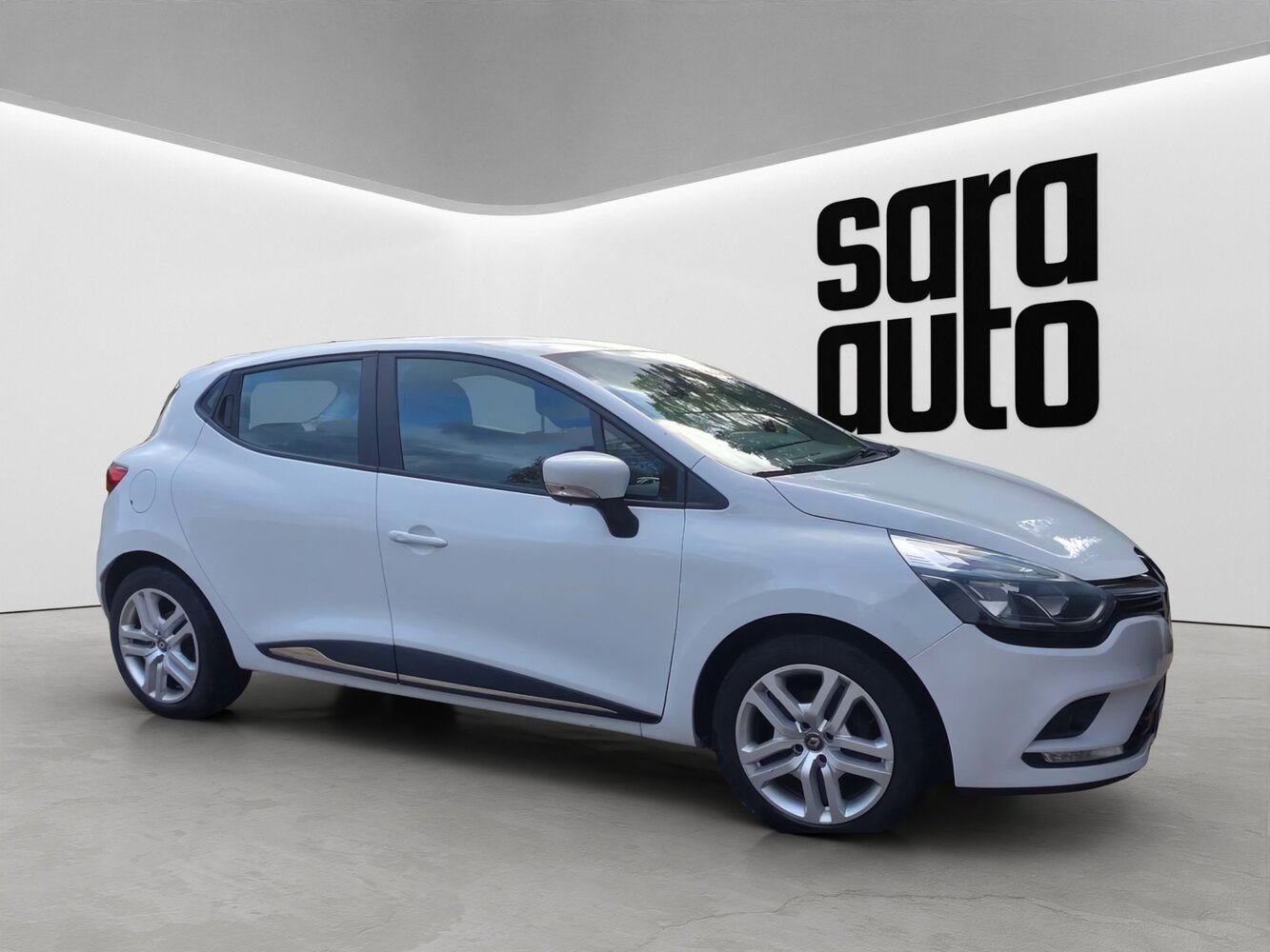 Renault Clio vaihtoauto