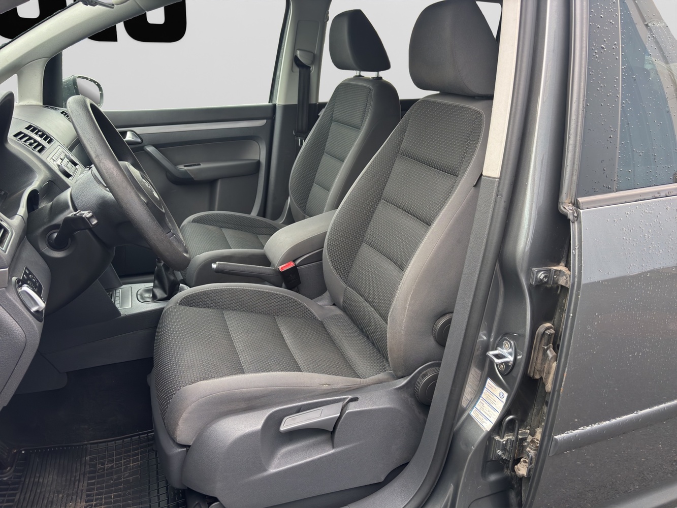 Volkswagen Touran vaihtoauto