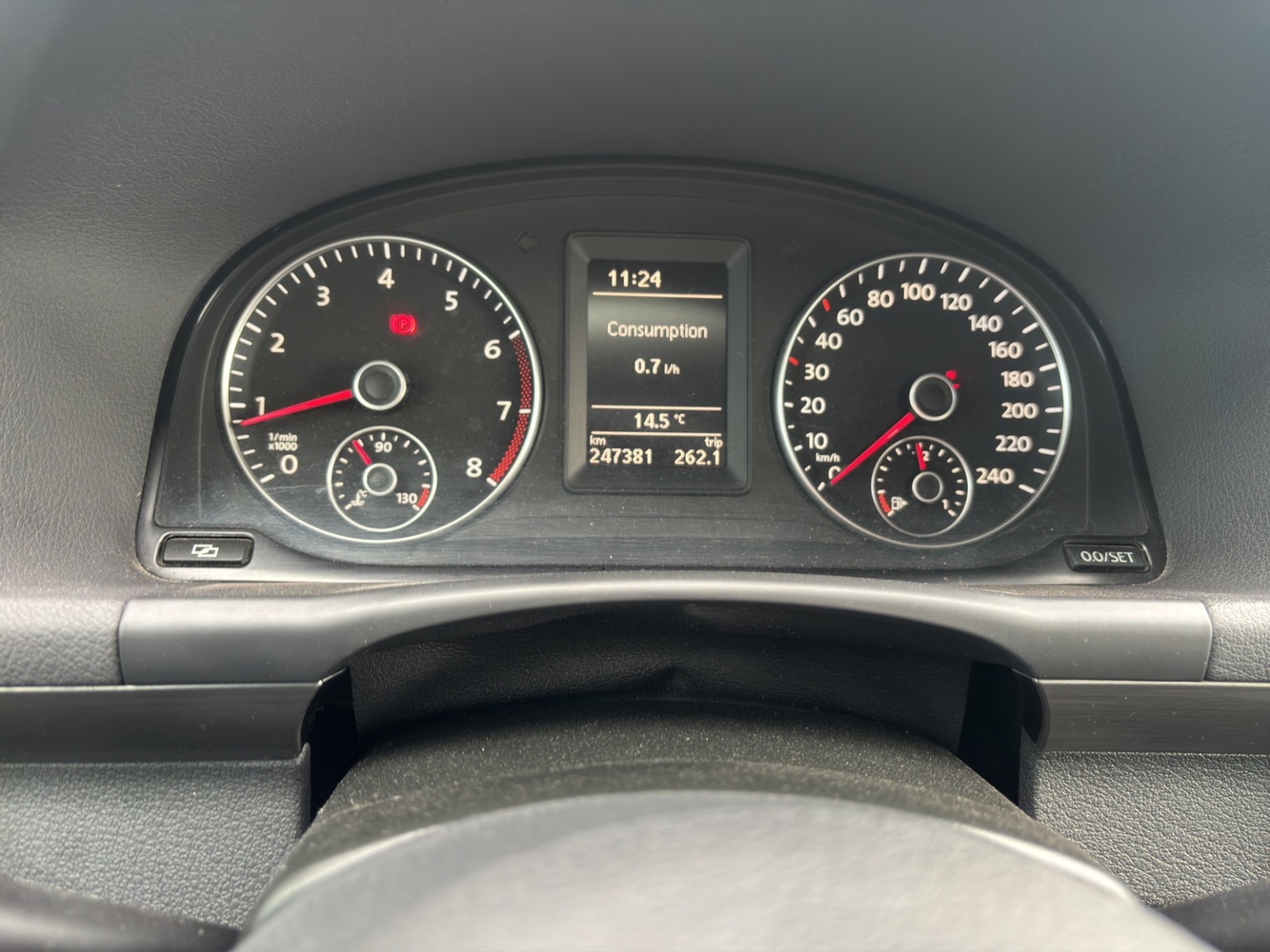 Volkswagen Touran vaihtoauto