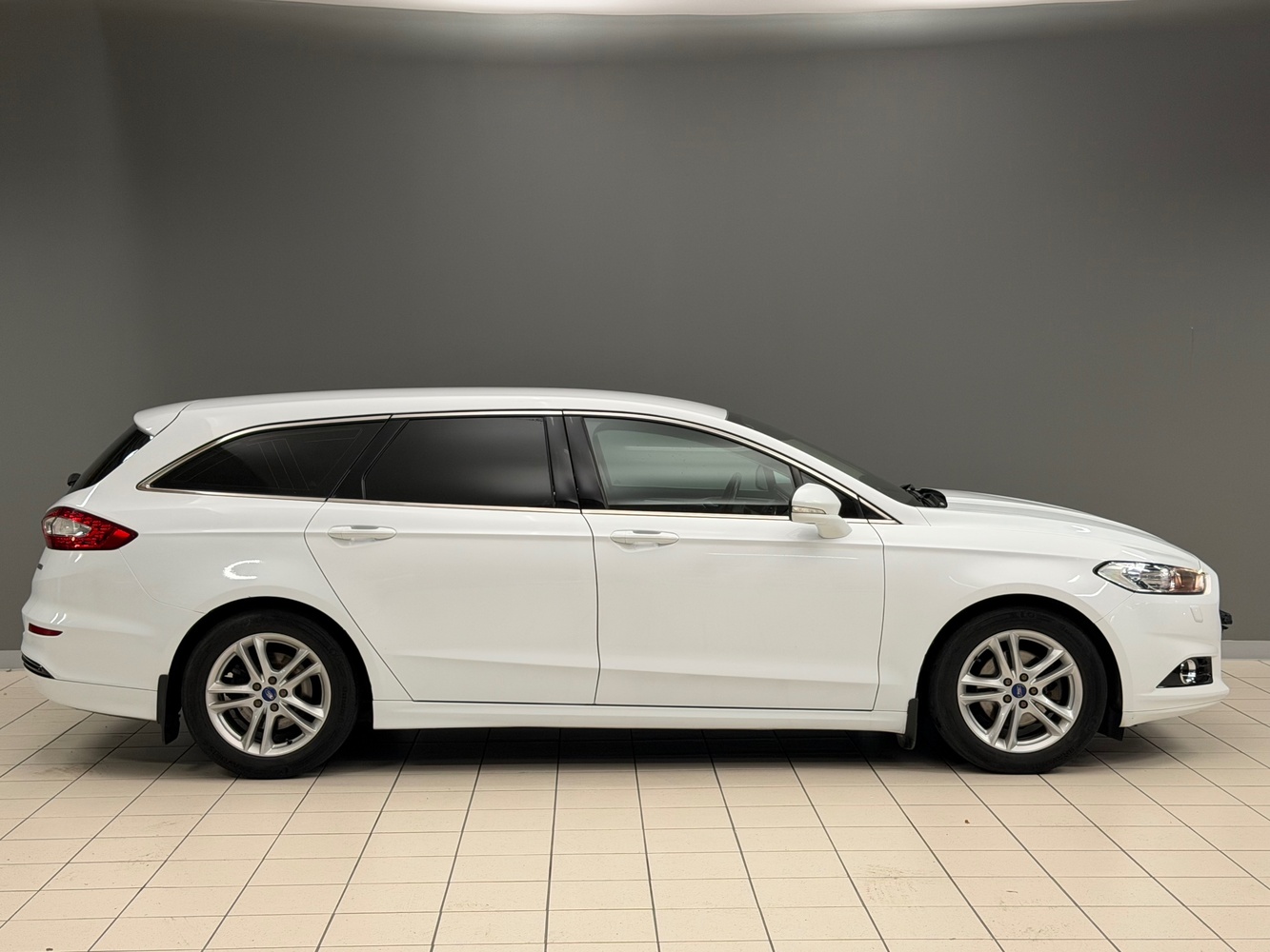 Ford Mondeo vaihtoauto
