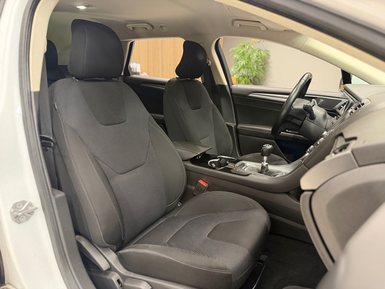 Ford Mondeo vaihtoauto