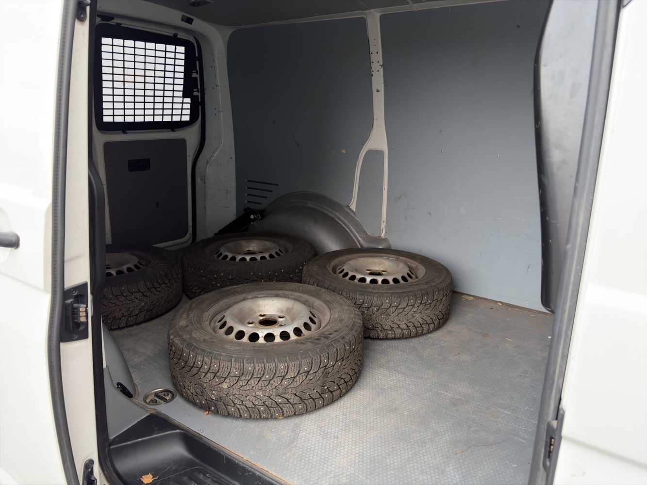 Volkswagen Transporter vaihtoauto