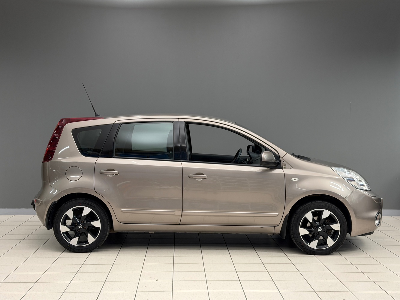 Nissan NOTE vaihtoauto