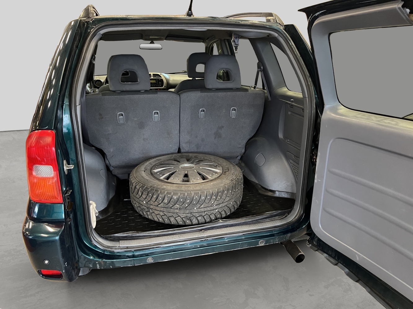 Toyota RAV4 vaihtoauto