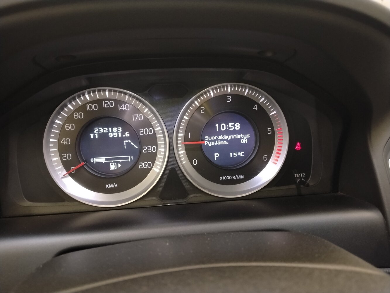 Volvo XC60 vaihtoauto