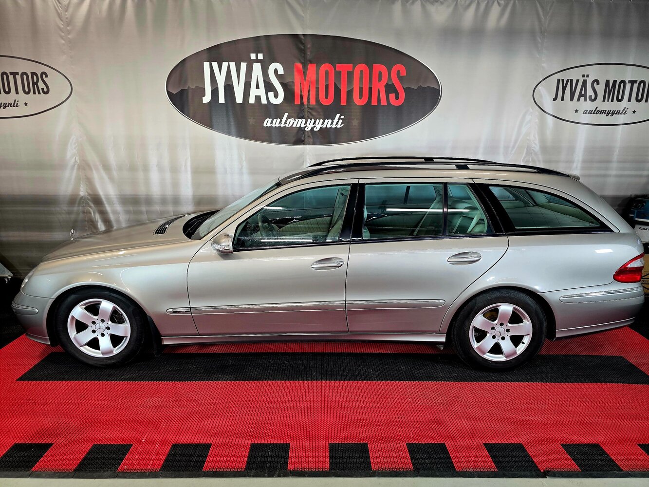 Mercedes-Benz E vaihtoauto