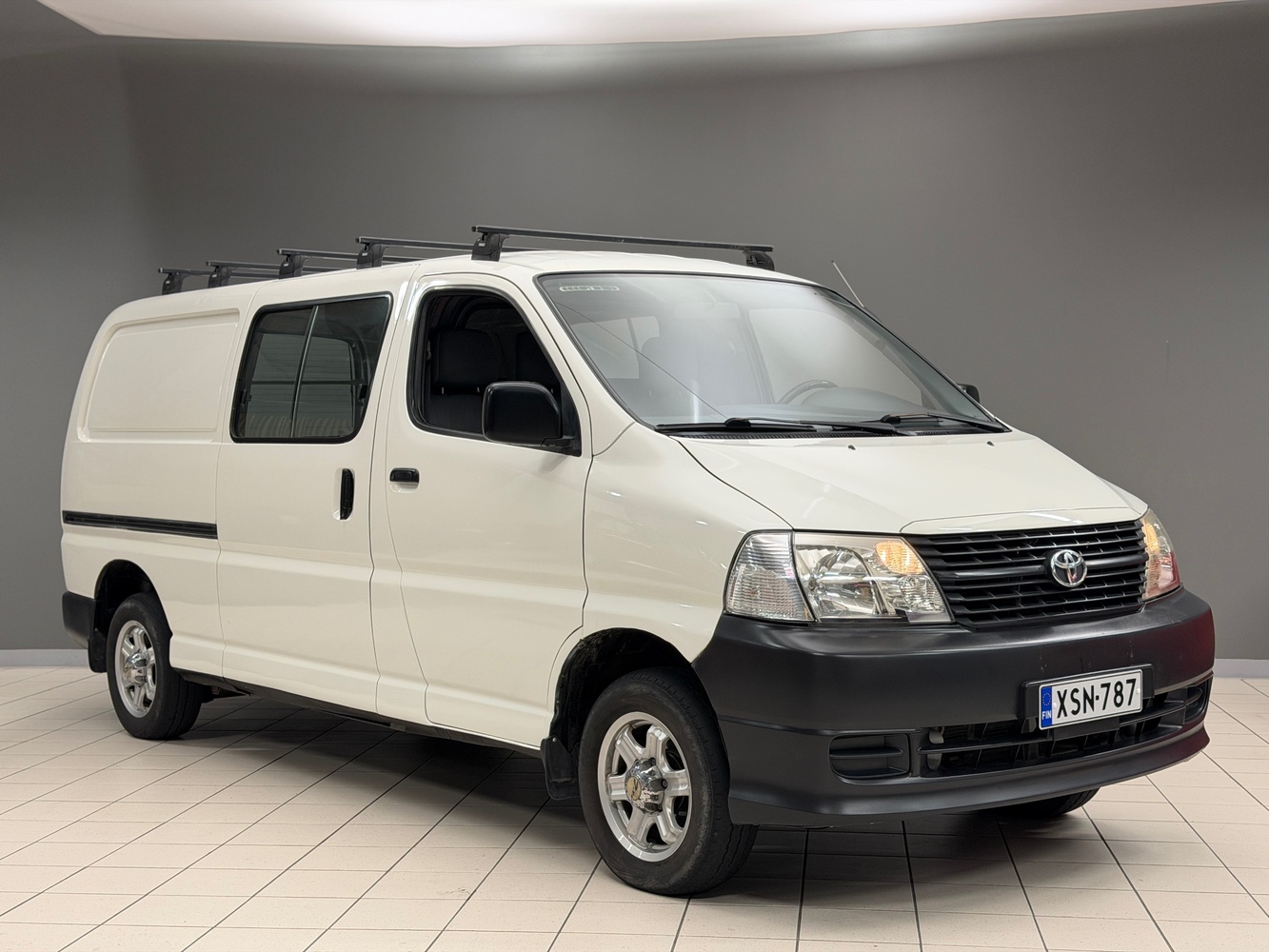 Toyota Hiace vaihtoauto