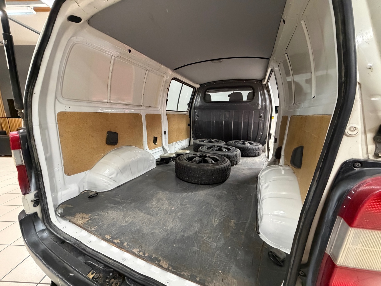 Toyota Hiace vaihtoauto