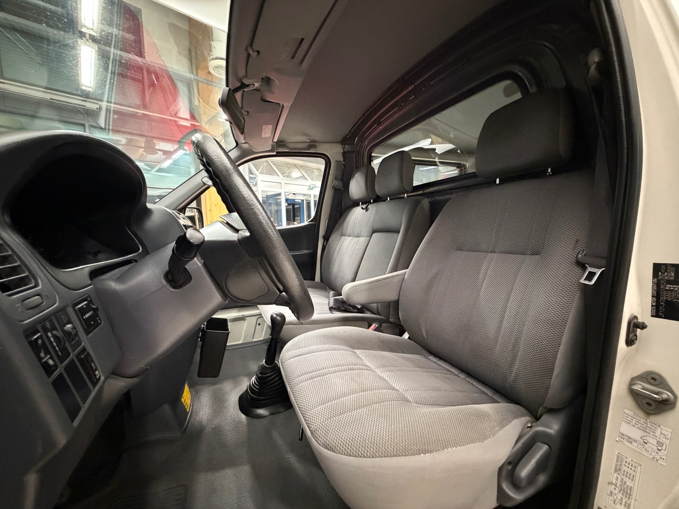 Toyota Hiace vaihtoauto