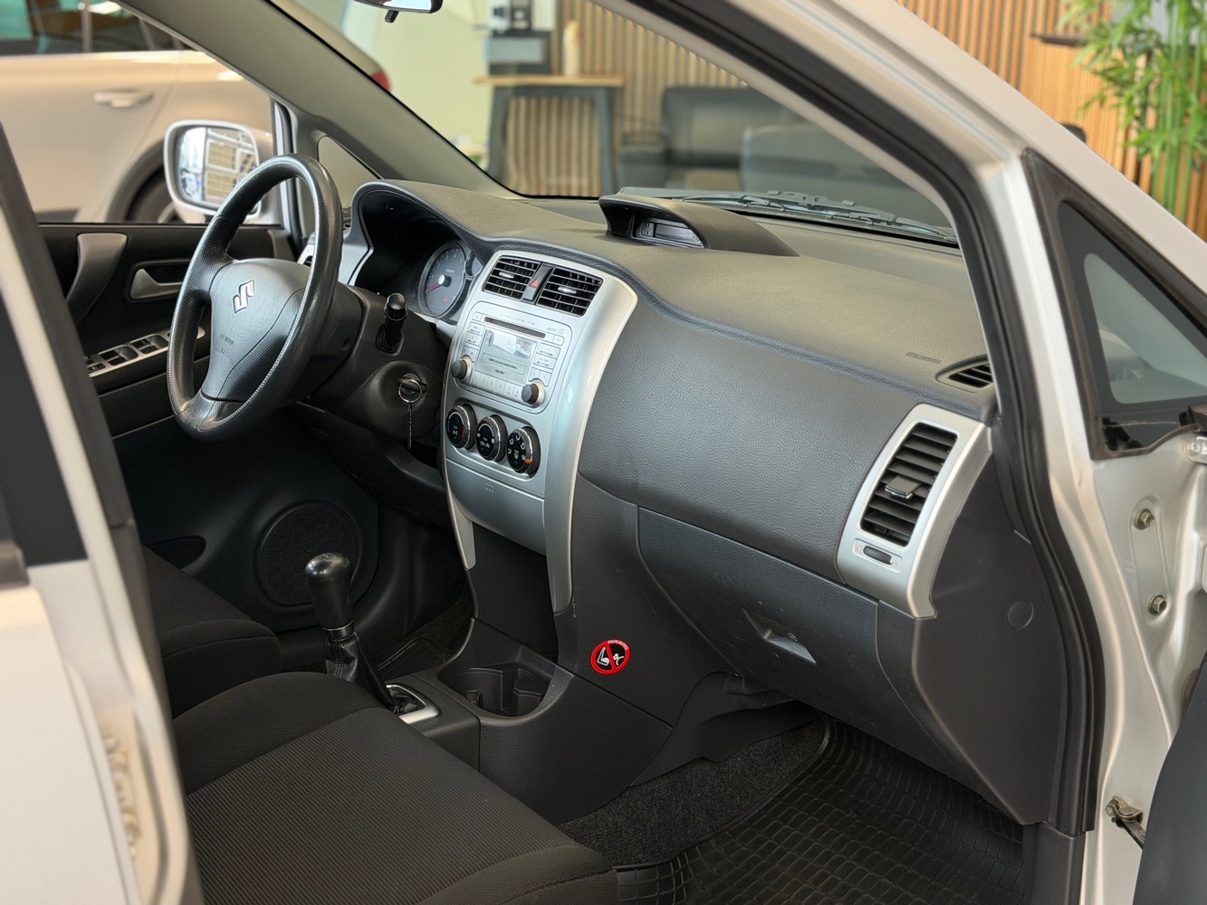 Suzuki Liana vaihtoauto