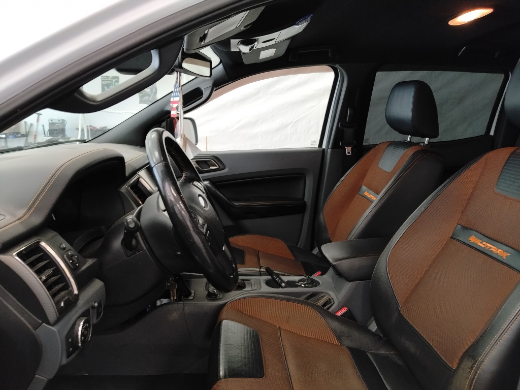 Ford Ranger vaihtoauto
