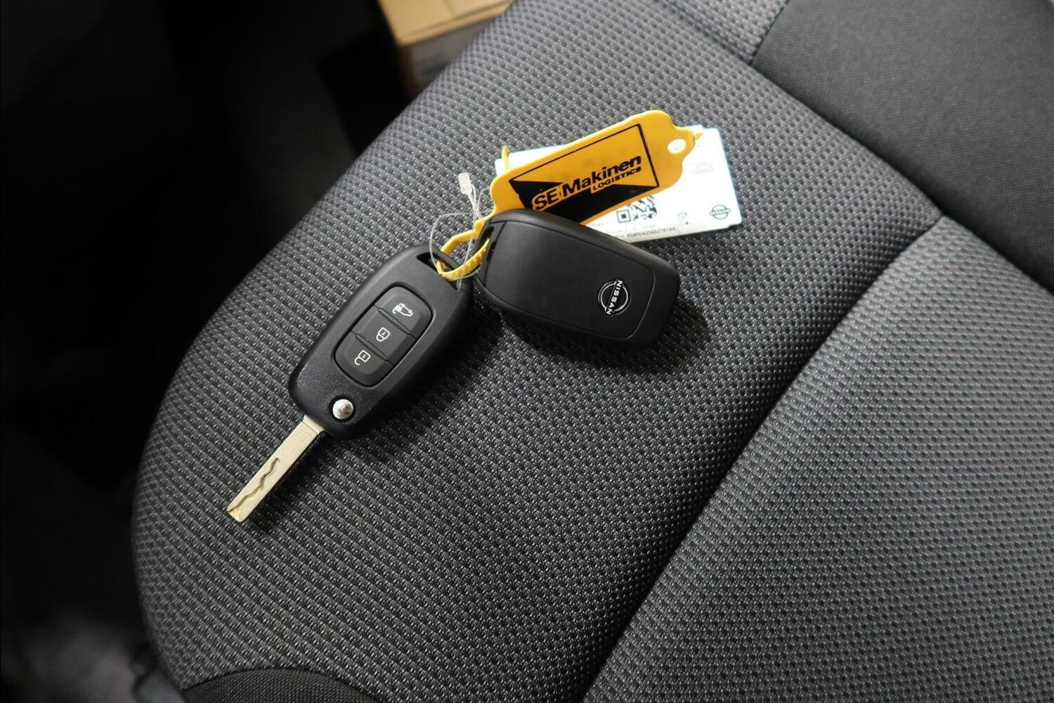 heti ajoon Nissan Primastar
