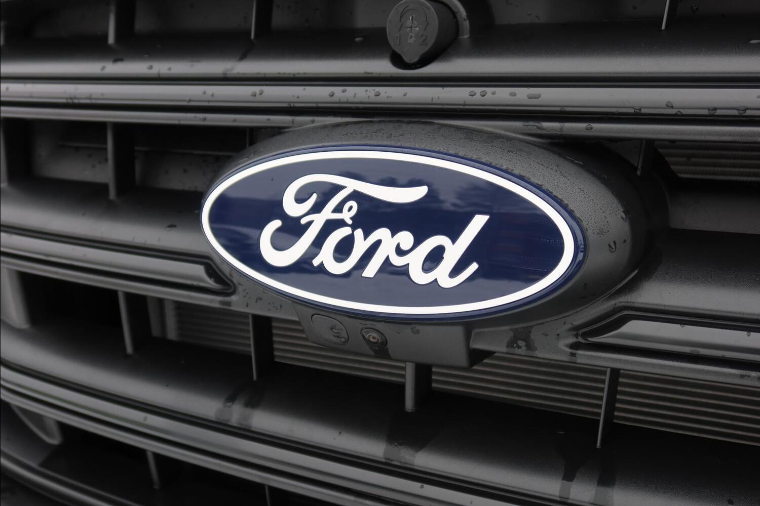 heti ajoon Ford Transit