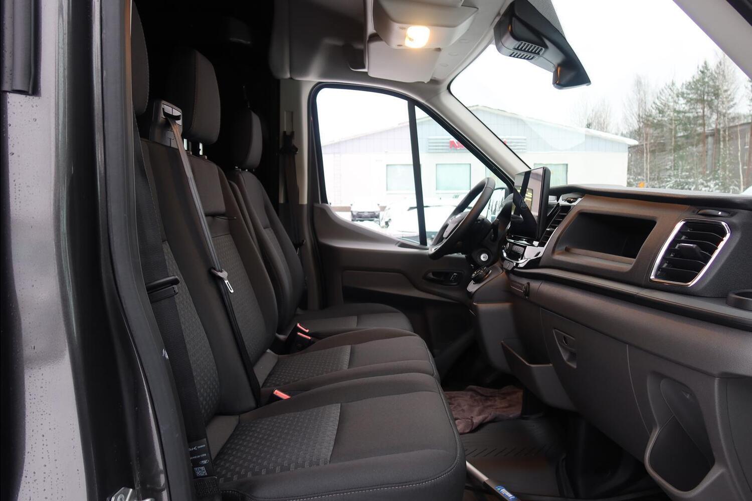 heti ajoon Ford Transit