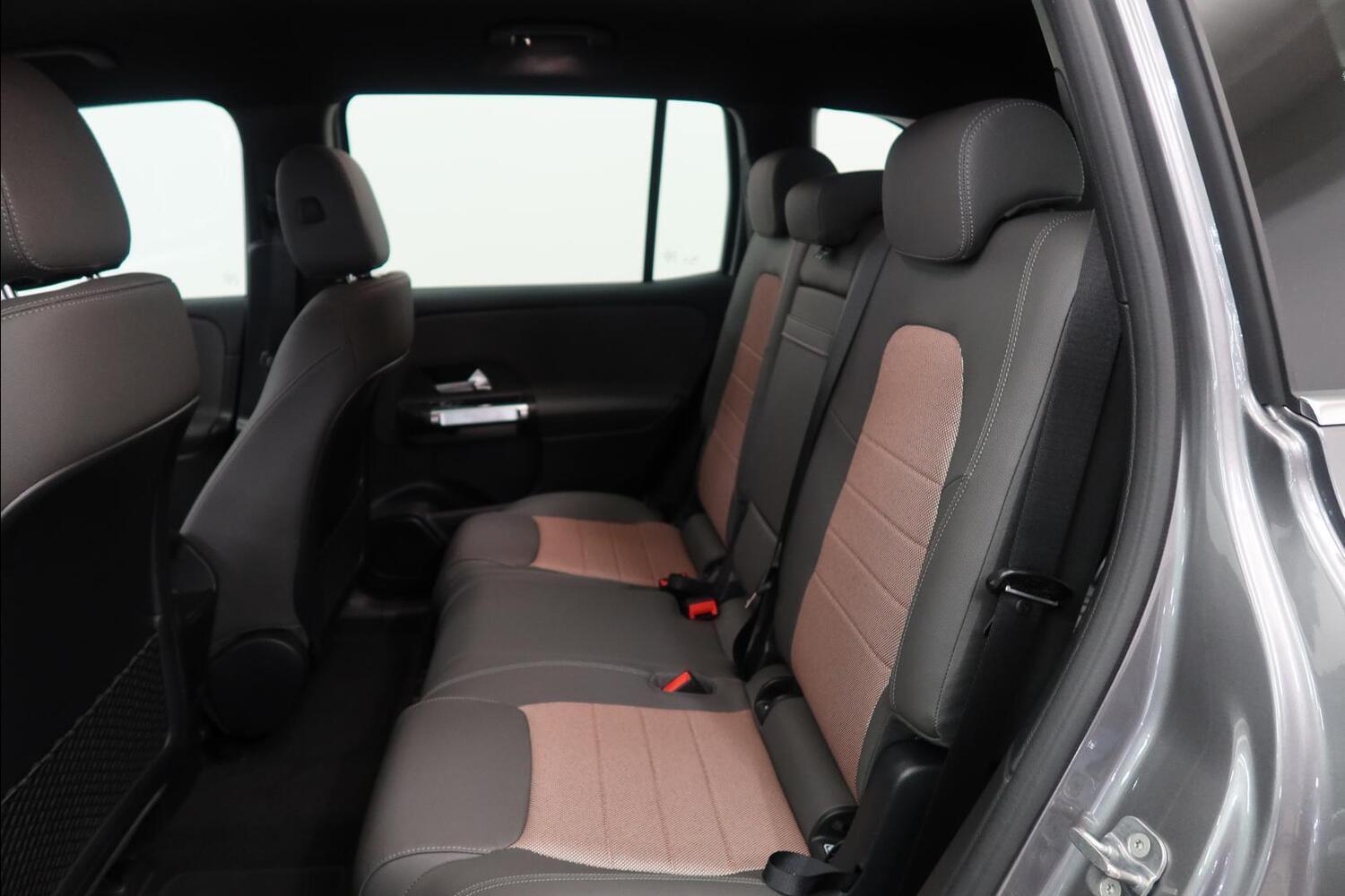 heti ajoon Mercedes-Benz EQB