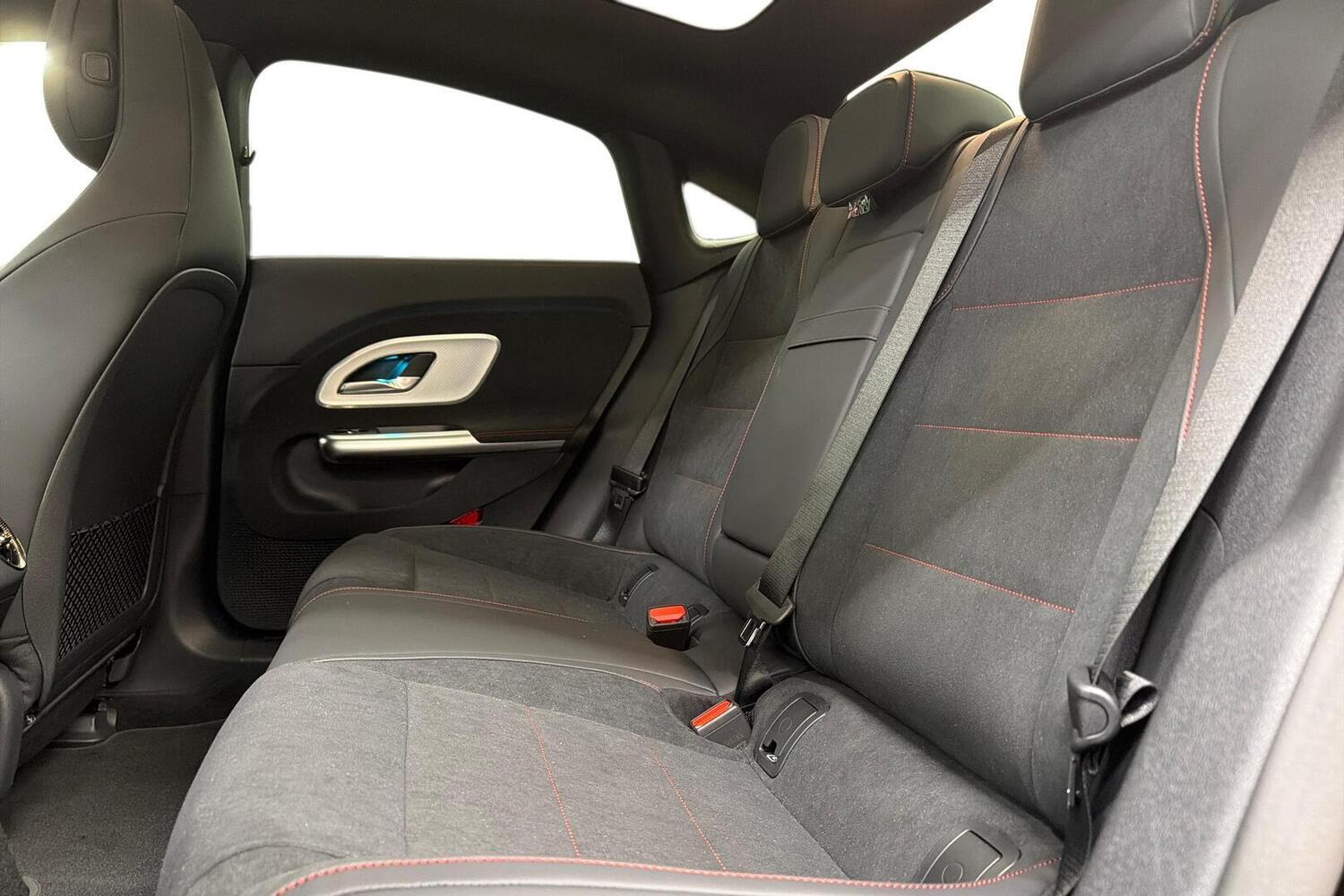 heti ajoon Mercedes-Benz CLA-sarja