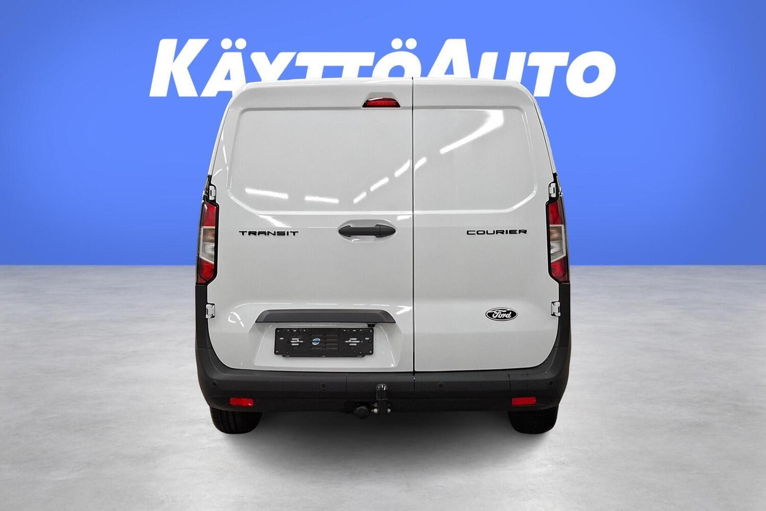 heti ajoon Ford Transit Courier