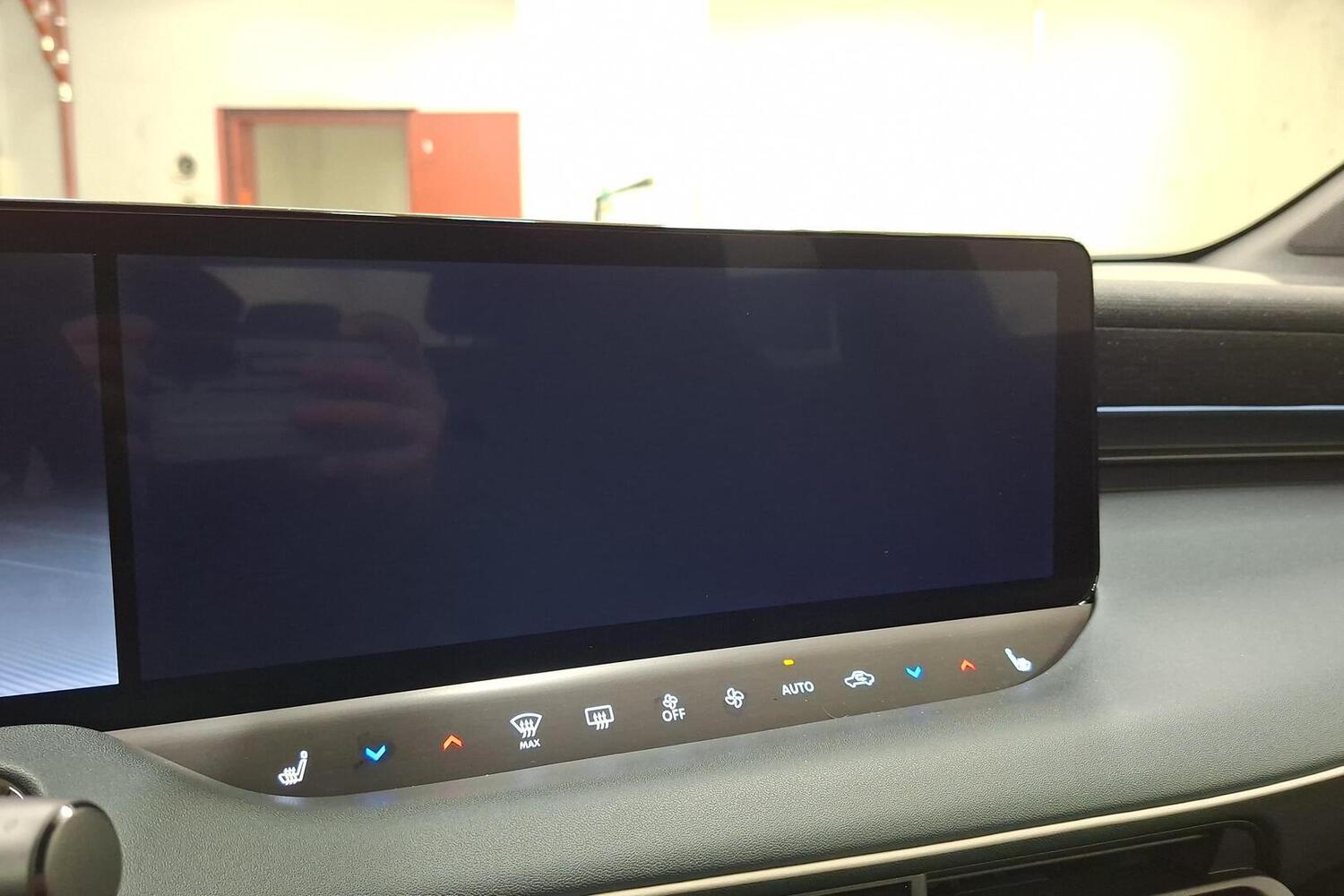 heti ajoon Nissan Leaf
