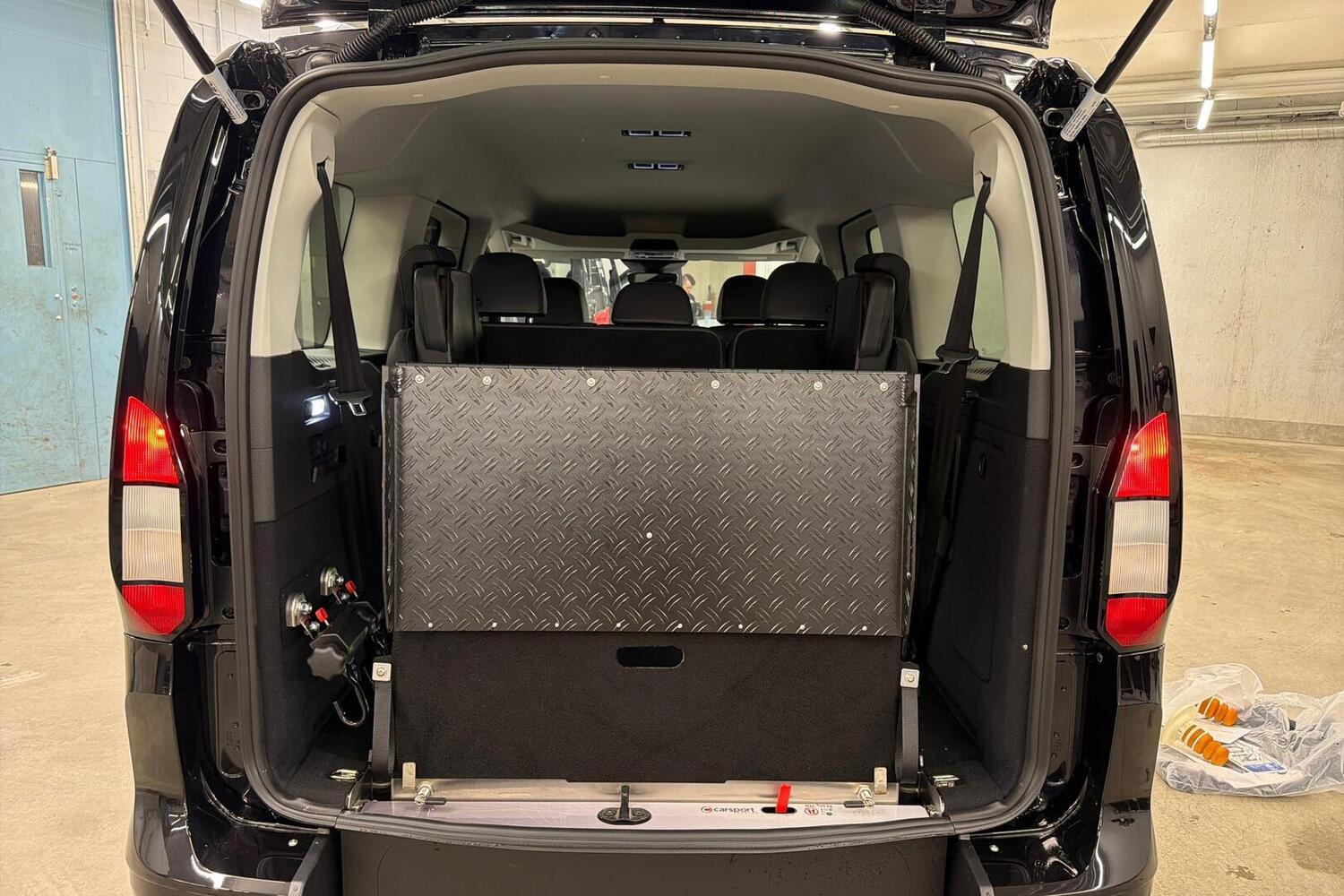 heti ajoon Ford Tourneo Connect