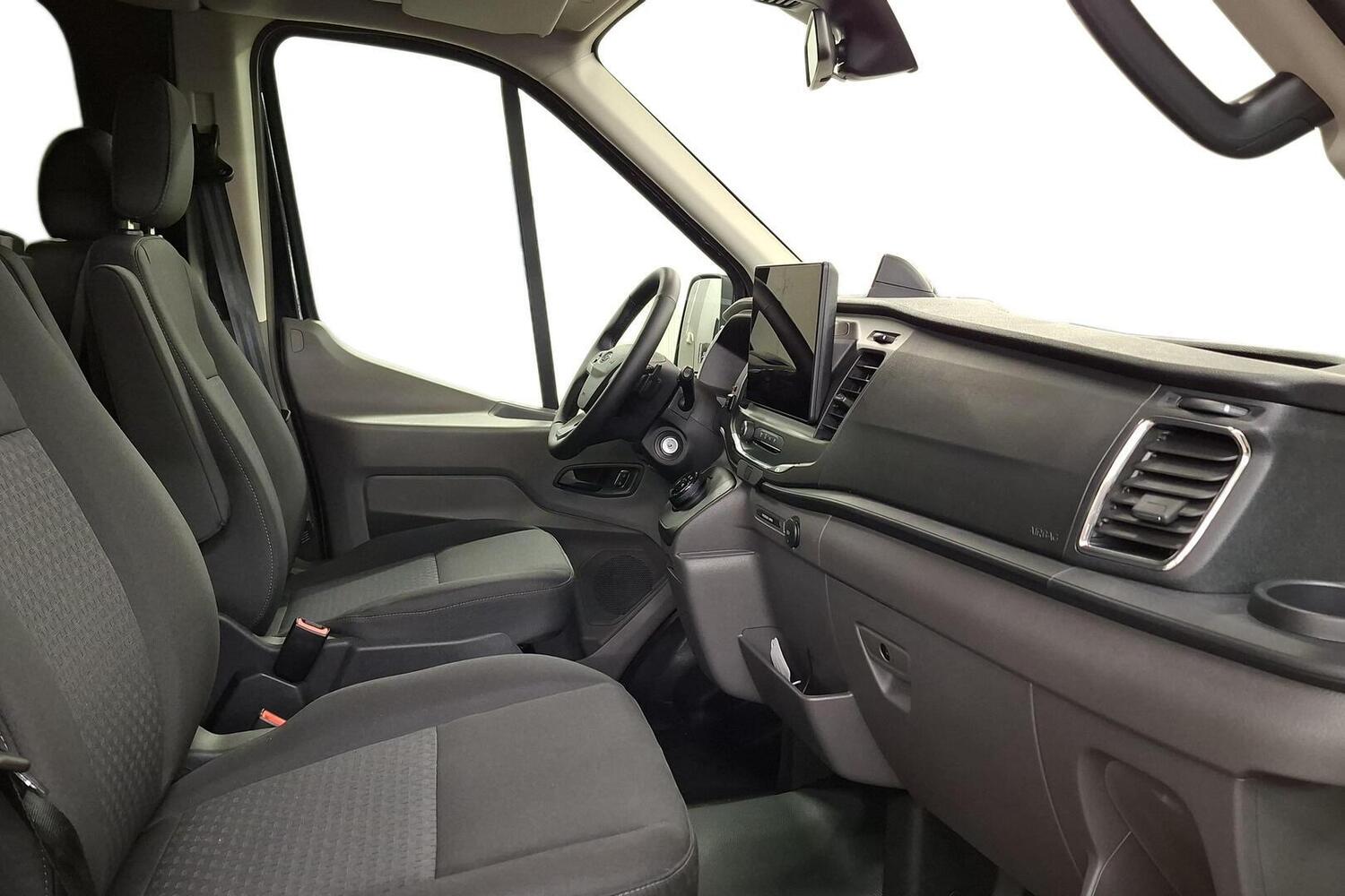 heti ajoon Ford Transit