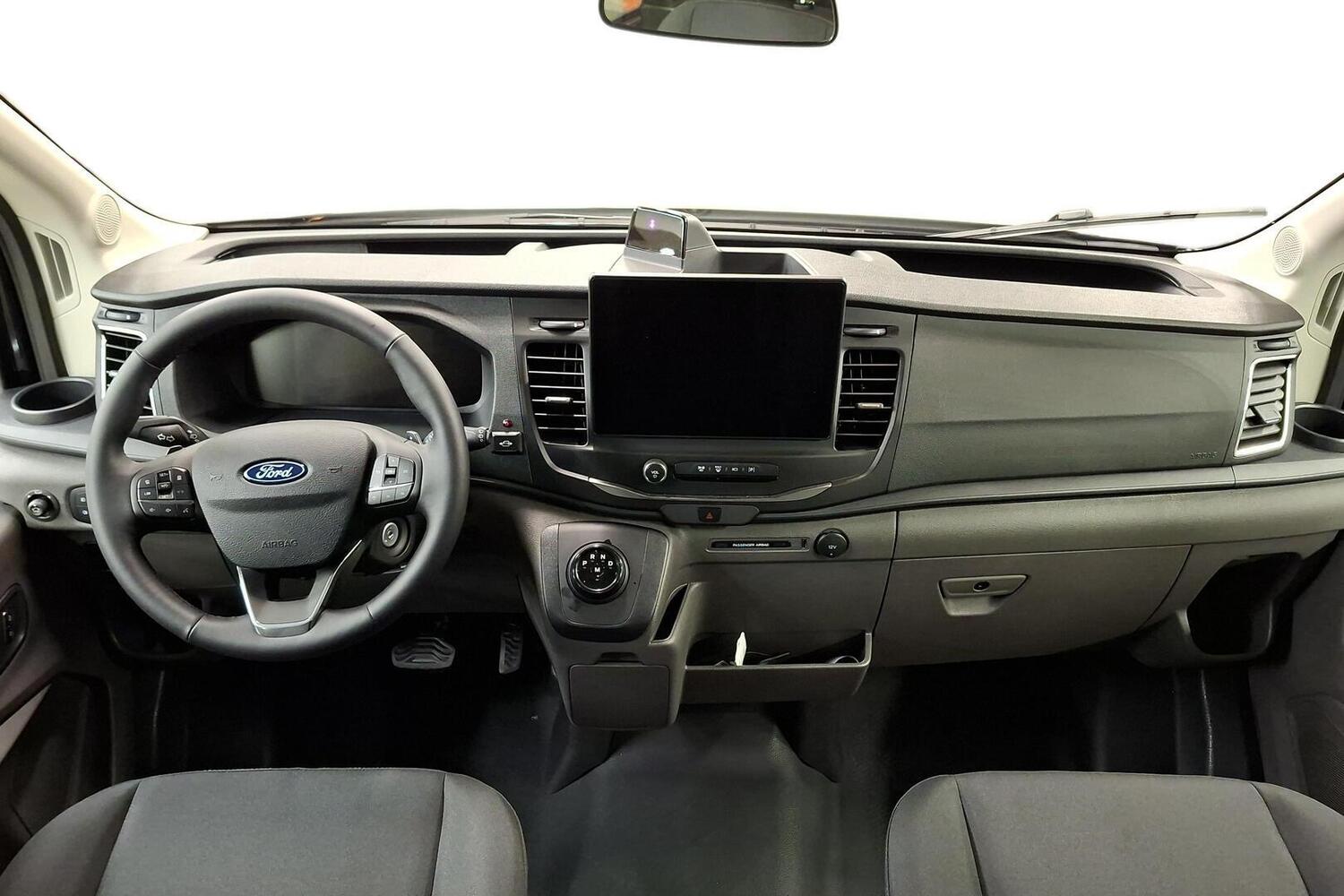 heti ajoon Ford Transit
