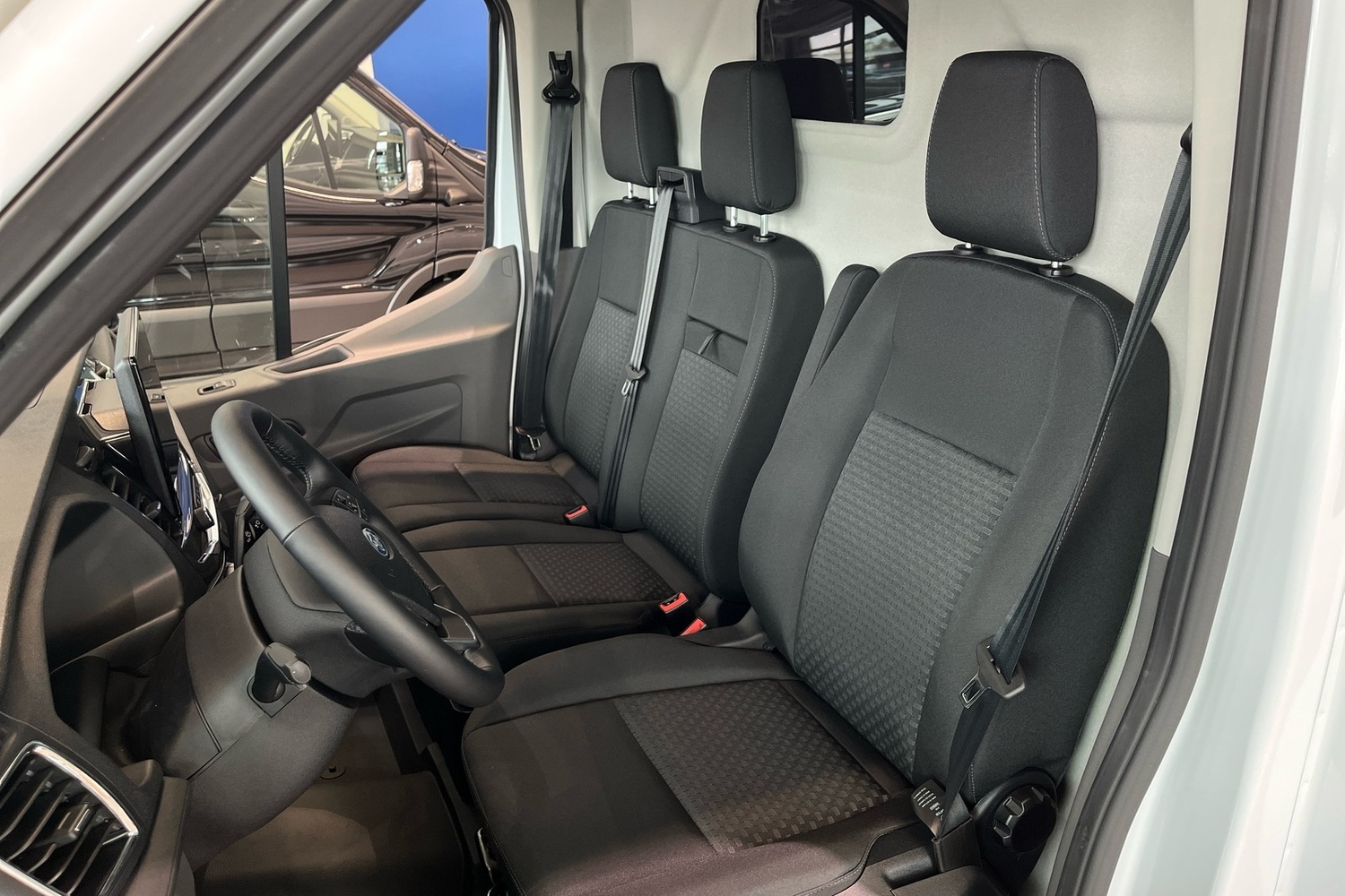 heti ajoon Ford Transit
