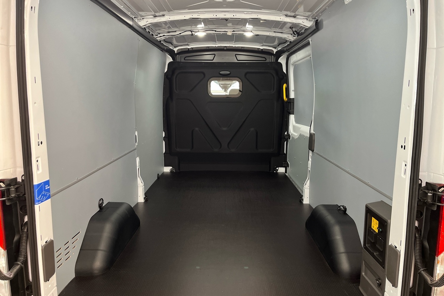 heti ajoon Ford Transit