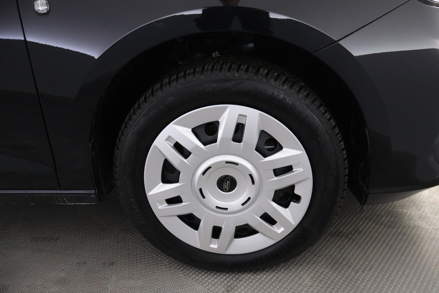 heti ajoon Ford Transit Connect