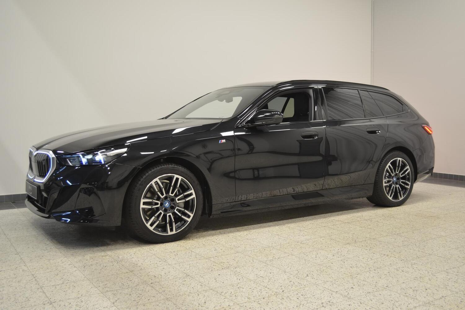 heti ajoon BMW i5