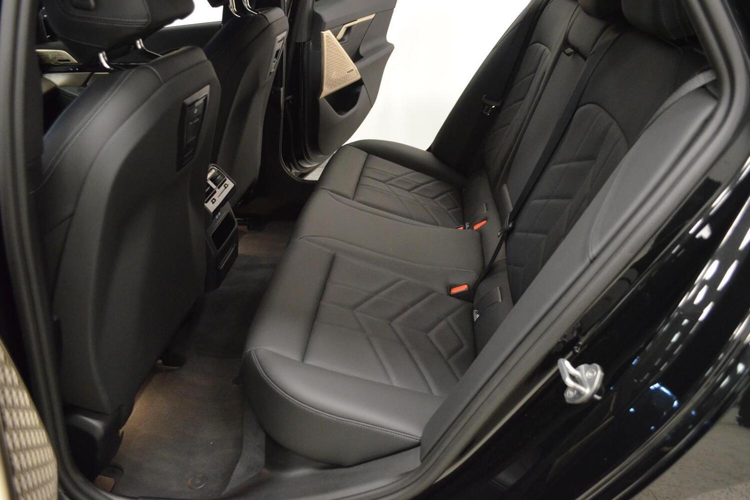 heti ajoon BMW i5