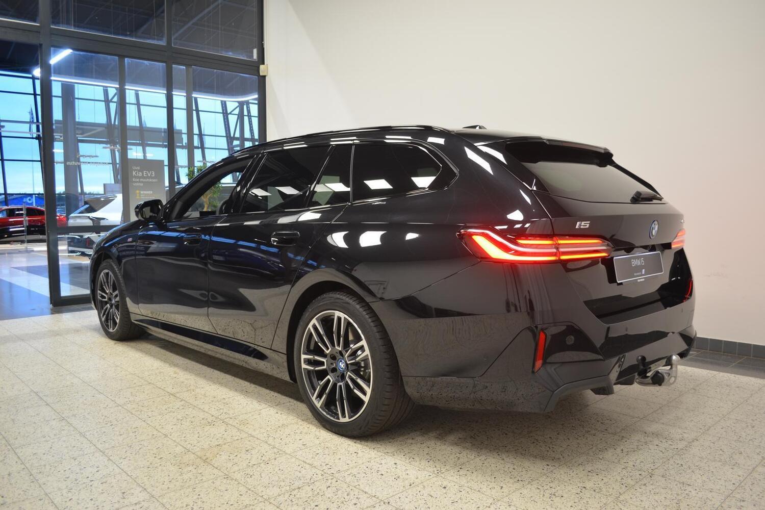 heti ajoon BMW i5