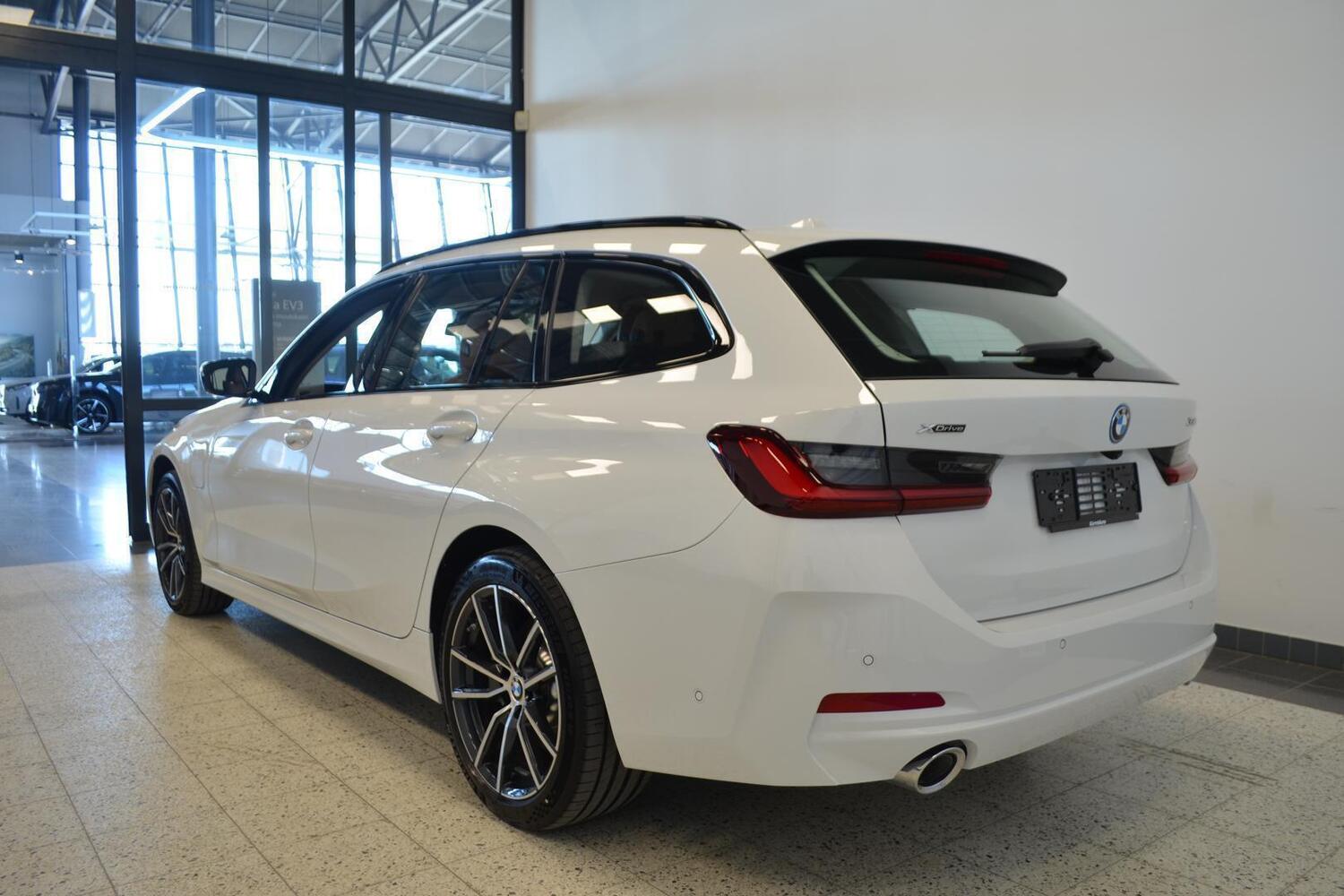 heti ajoon BMW 330