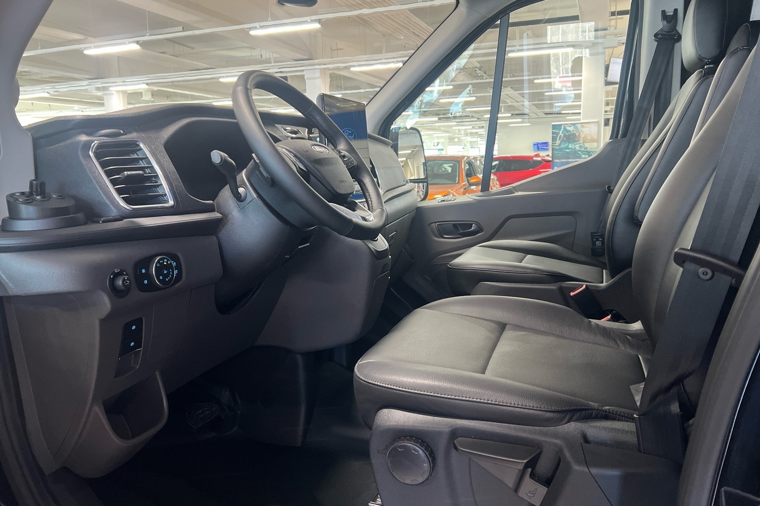 heti ajoon Ford Transit