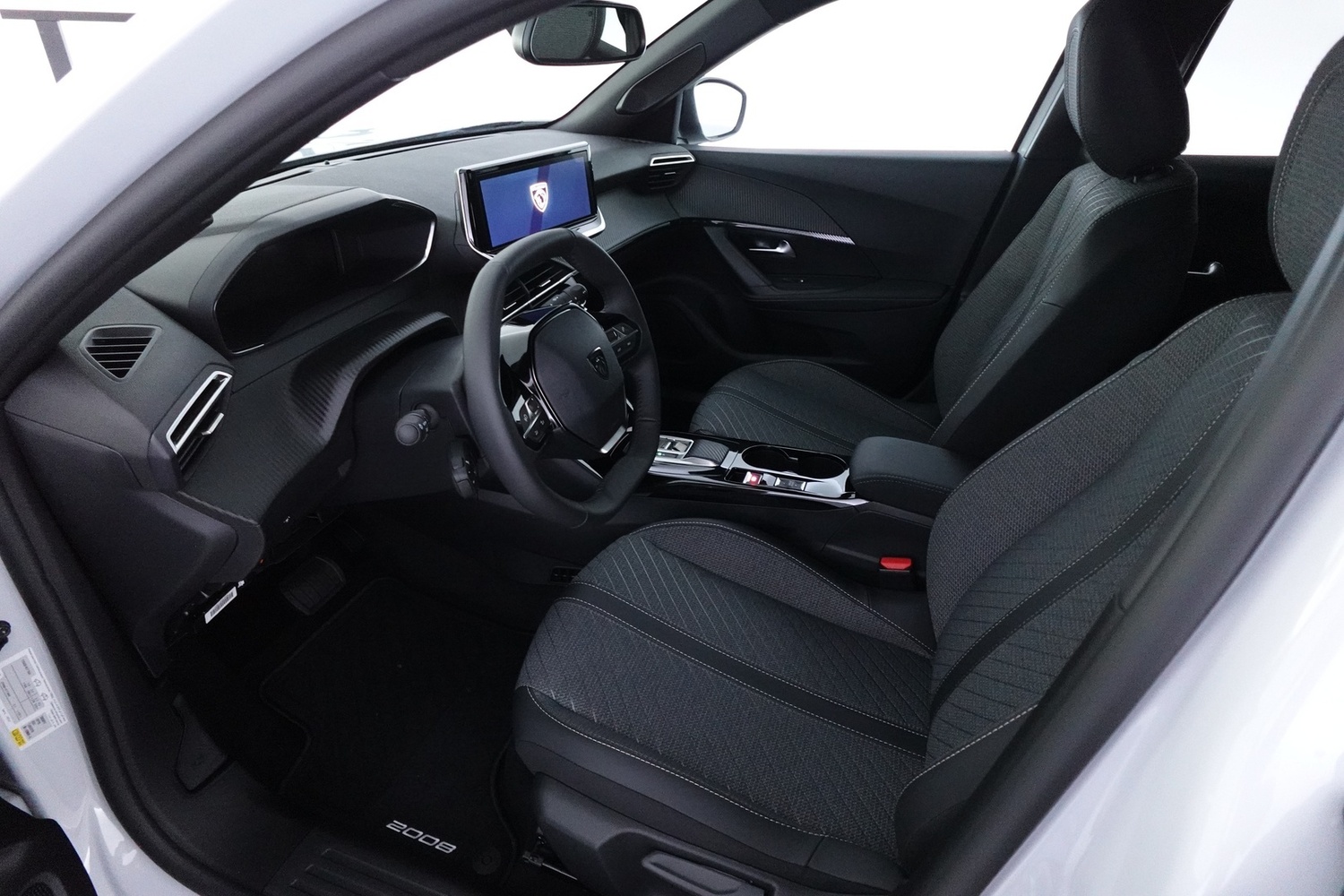 heti ajoon Peugeot 2008