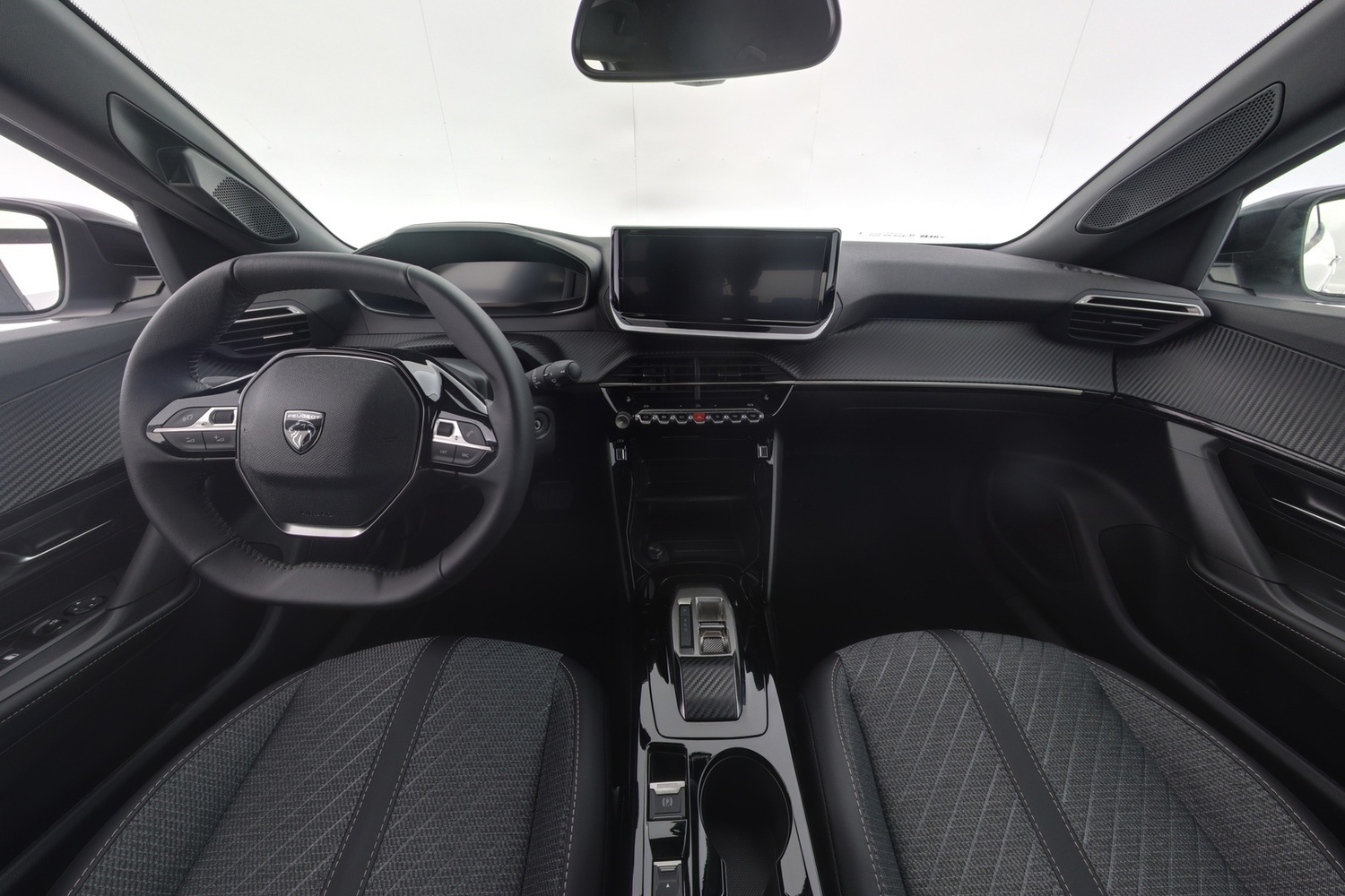 heti ajoon Peugeot 2008