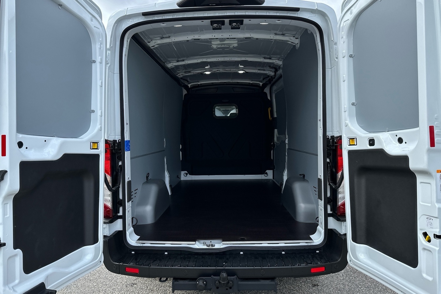 heti ajoon Ford Transit