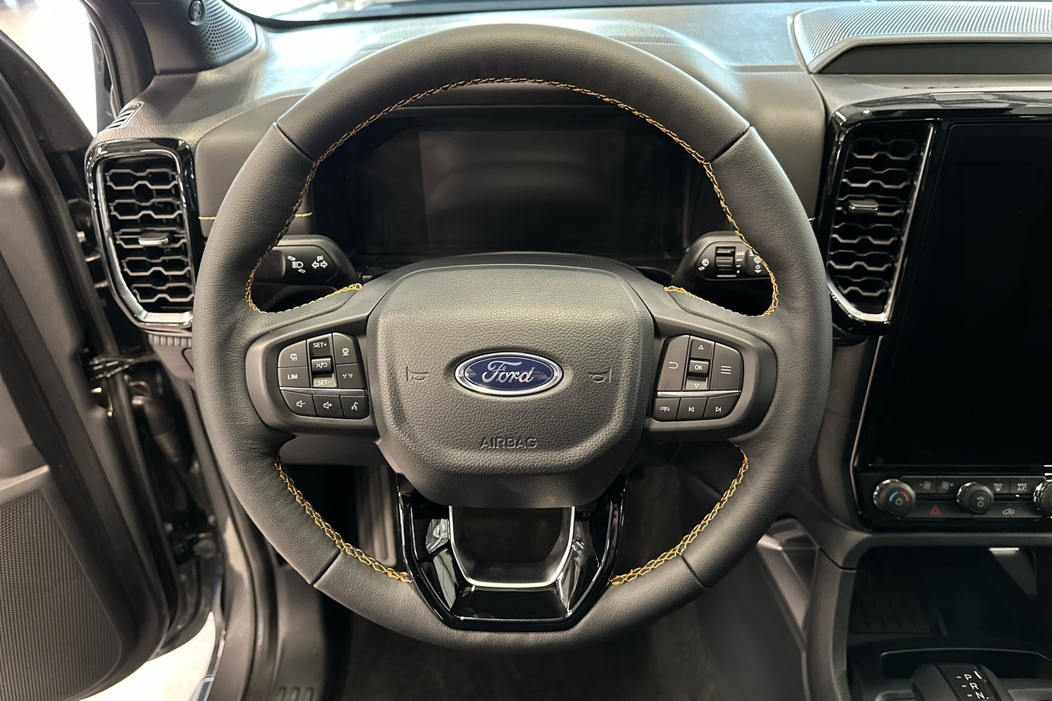 heti ajoon Ford Ranger