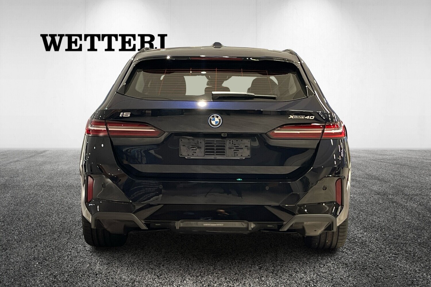 heti ajoon BMW i5
