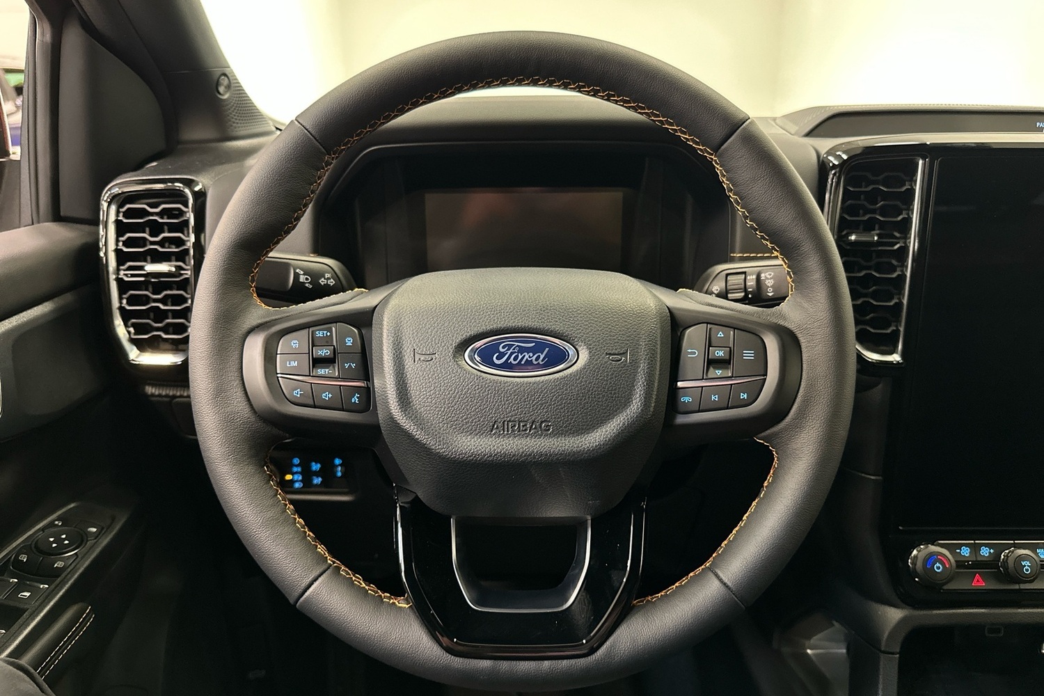 heti ajoon Ford Ranger