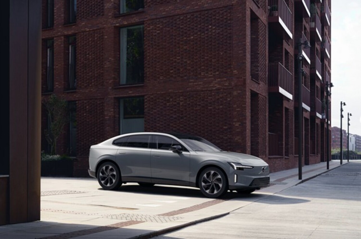 heti ajoon Volvo ES90