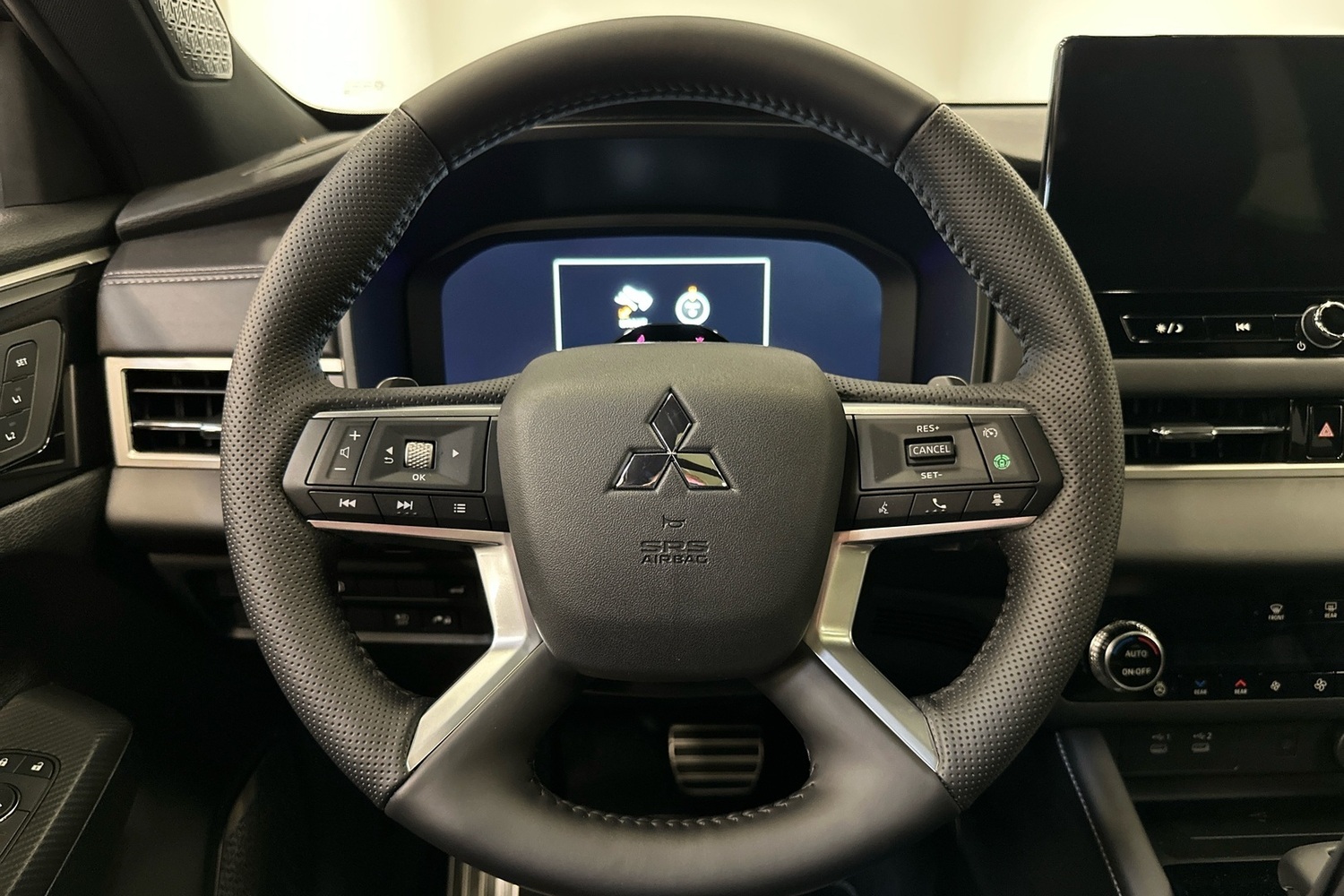heti ajoon Mitsubishi Outlander