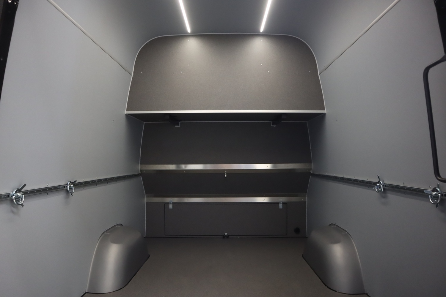 heti ajoon Mercedes-Benz Sprinter