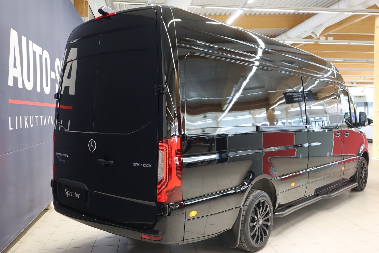 heti ajoon Mercedes-Benz Sprinter