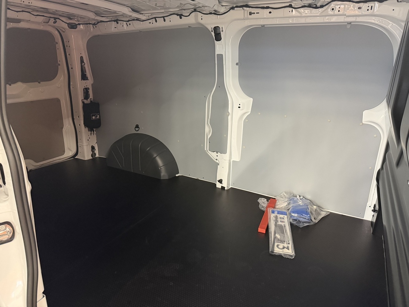 heti ajoon Ford Transit Custom