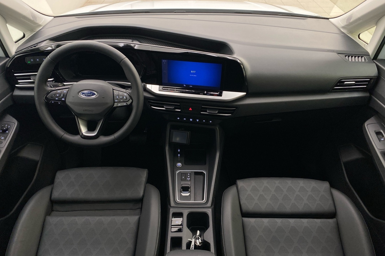 heti ajoon Ford Grand Tourneo Connect