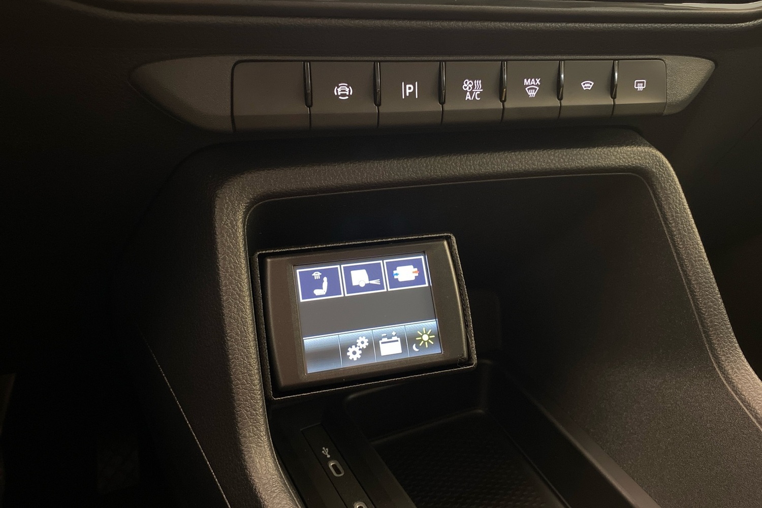 heti ajoon Ford Grand Tourneo Connect